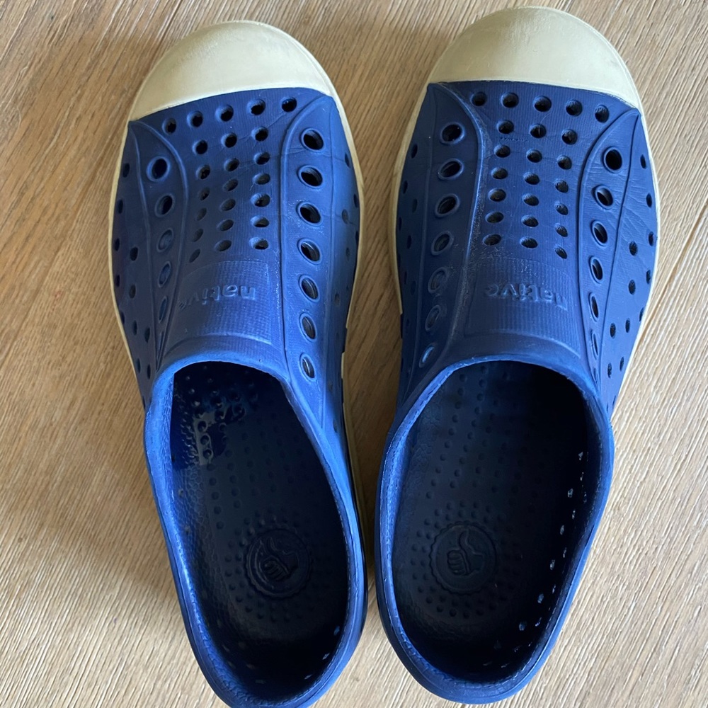 Native shoes toddler size 12 navy blue